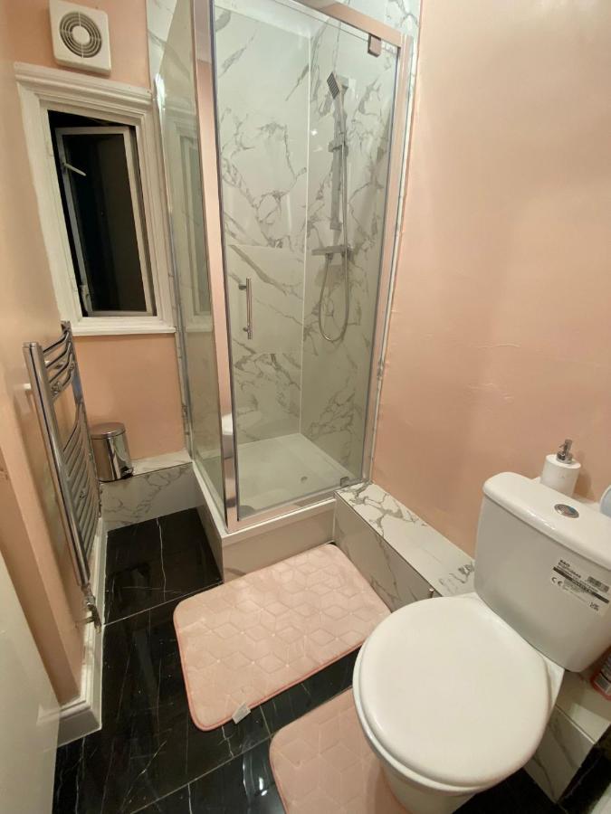 Apartment 1 Bedroom Luxury By *