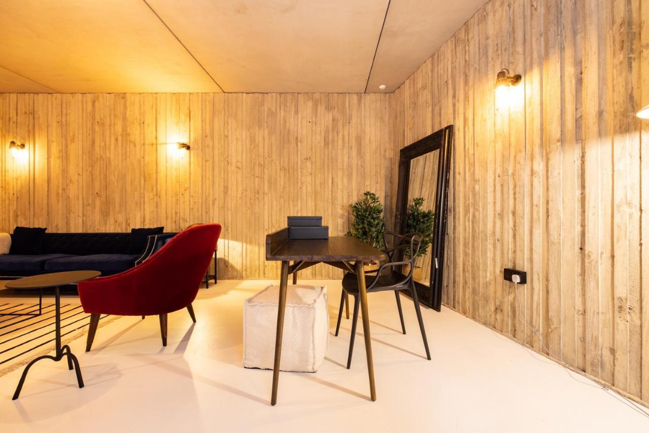The Victoria Park Sanctuary - Stunning 2bdr Flat Apartment *