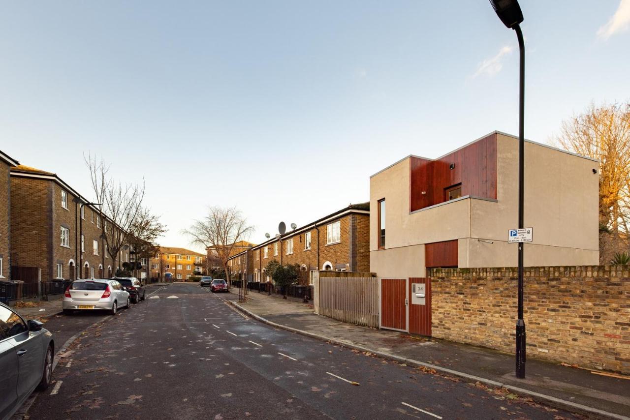 The Victoria Park Sanctuary - Stunning 2bdr Flat London