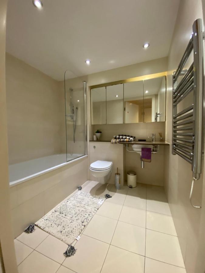 Royal Victoria Flat2 Apartment