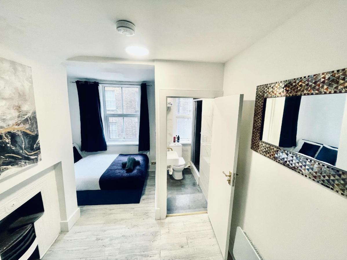 Brick Lane House Apartment *