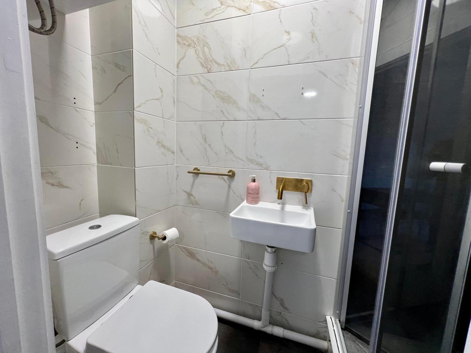 Brick Lane House Apartment London