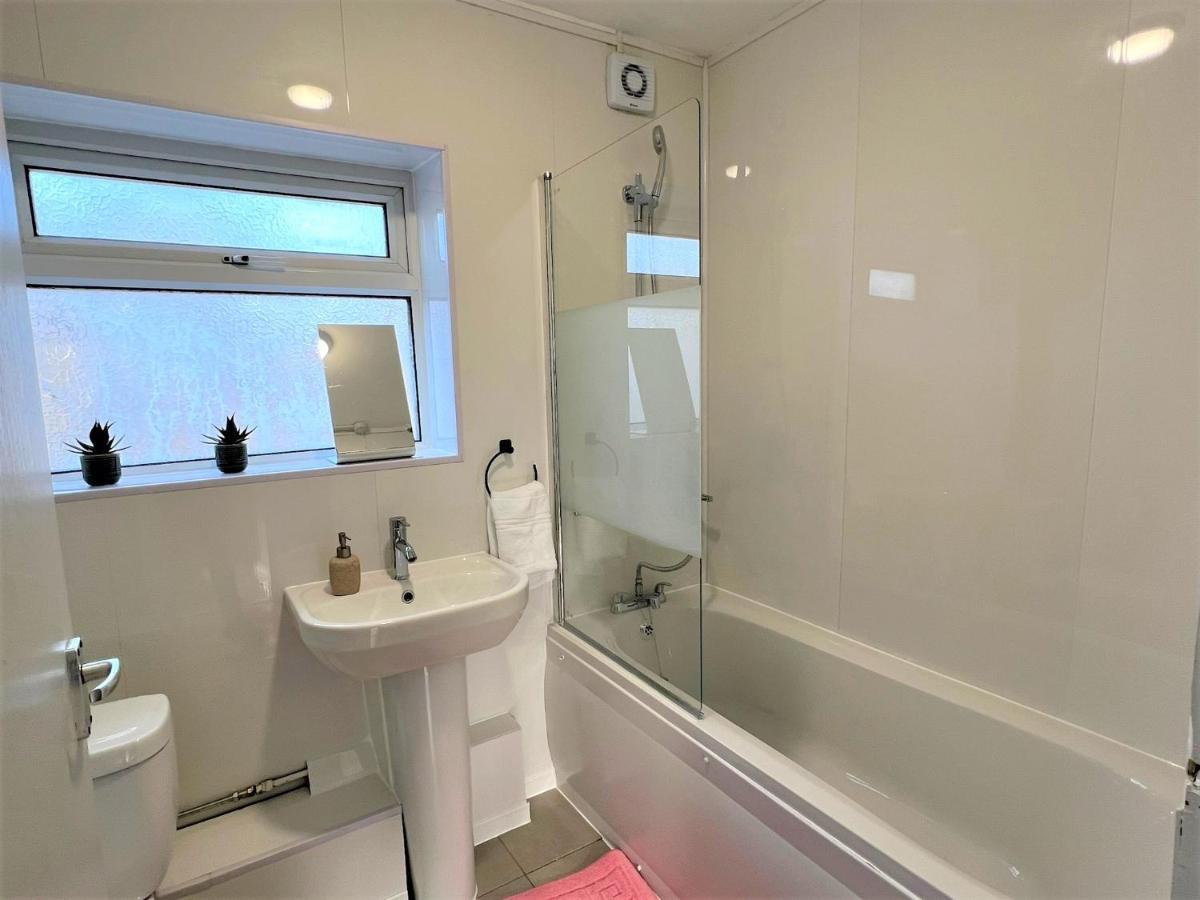Guest house Stepney Comfy Double Bed 14 London