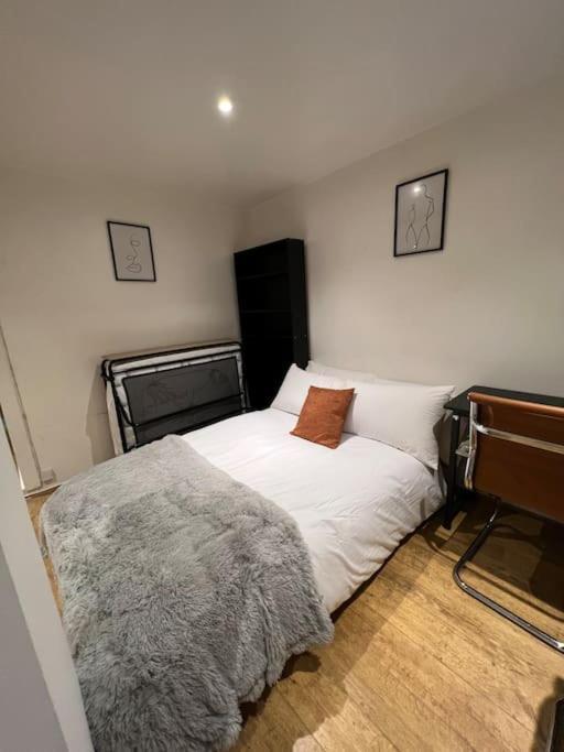 2bed Stratford With Easy Access To London, O2, Excel, Parking Nearby Appartement Londen