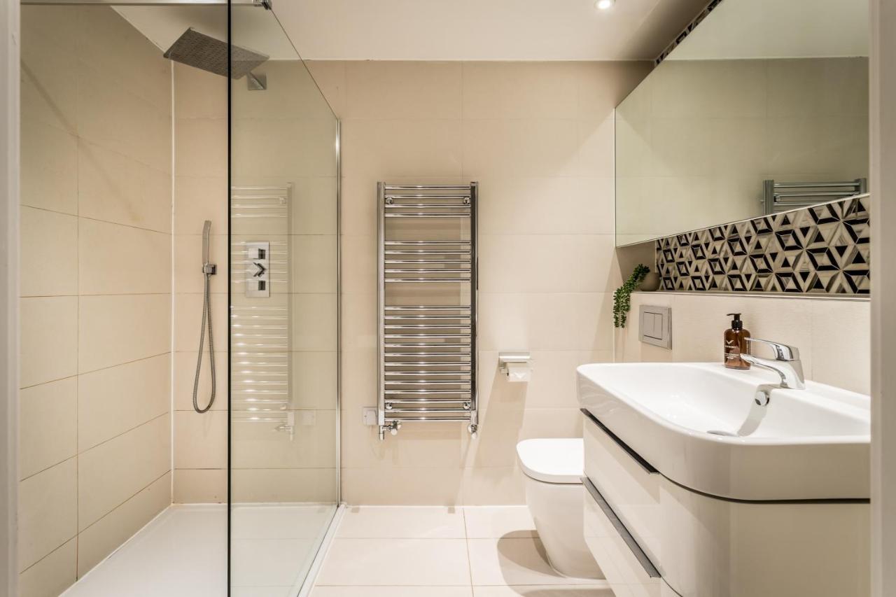 Borough Market 2-bed Apartment
