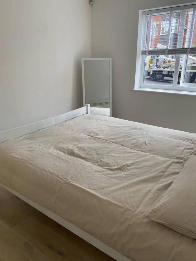 Spacious And Cosy 2 Bedroom Flat In Bermondsey Londen
