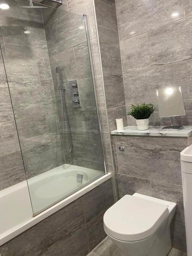 Spacious And Cosy 2 Bedroom Flat In Bermondsey Londen