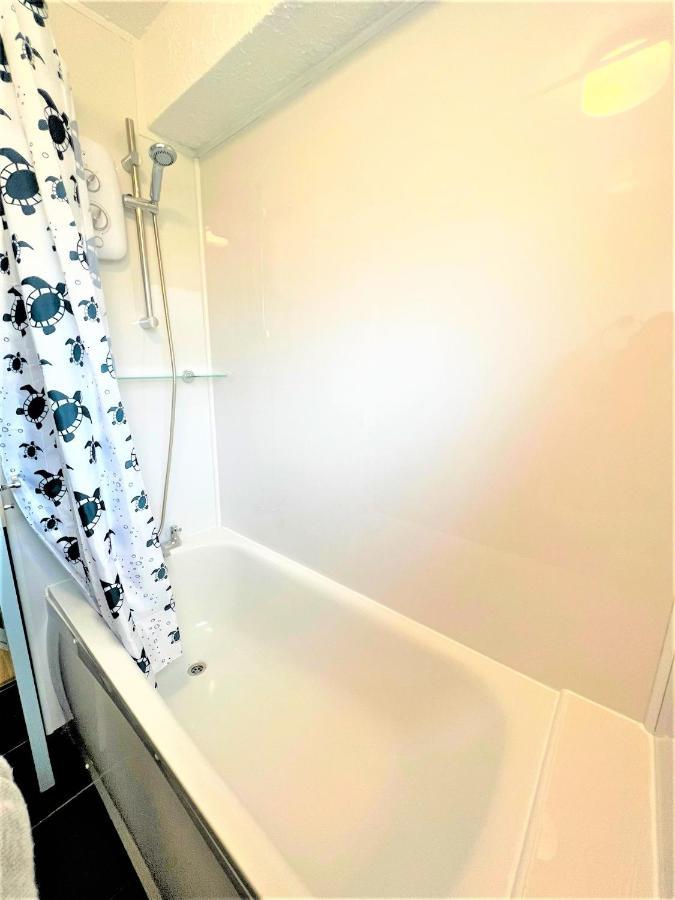 Stepney 17 Double Bedrooms Gasthuis *