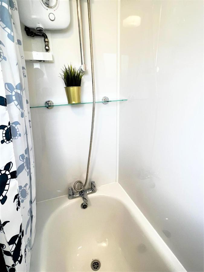 Gasthuis Stepney 17 Double Bedrooms