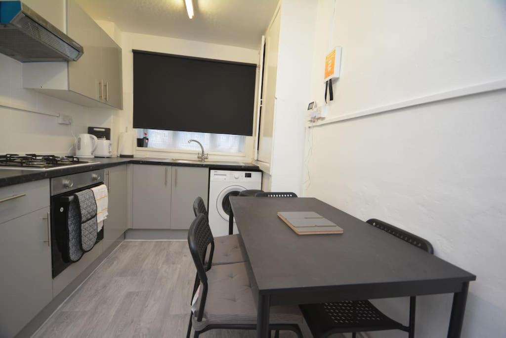 Zone2 Classic 3 Bedroom Londres