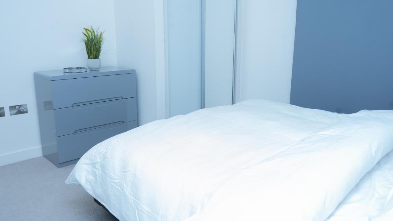 Appartement Guerneville 1 Bedroom Luxury Royal Wharf By Excel Exhibition Centre Londen