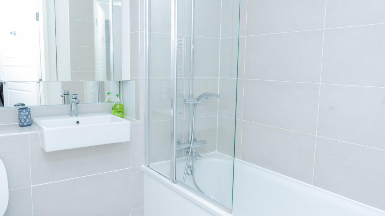Guerneville 1 Bedroom Luxury Royal Wharf By Excel Exhibition Centre Appartement *