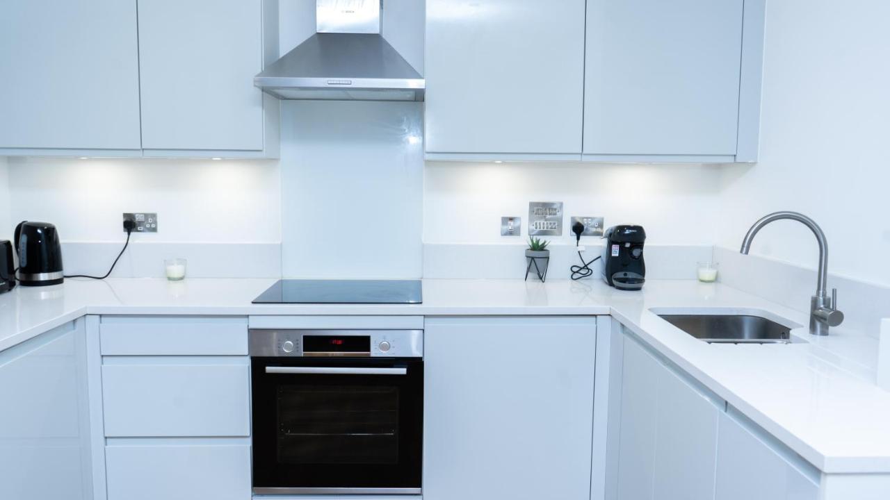 Guerneville 1 Bedroom Luxury Royal Wharf By Excel Exhibition Centre Appartement Londen