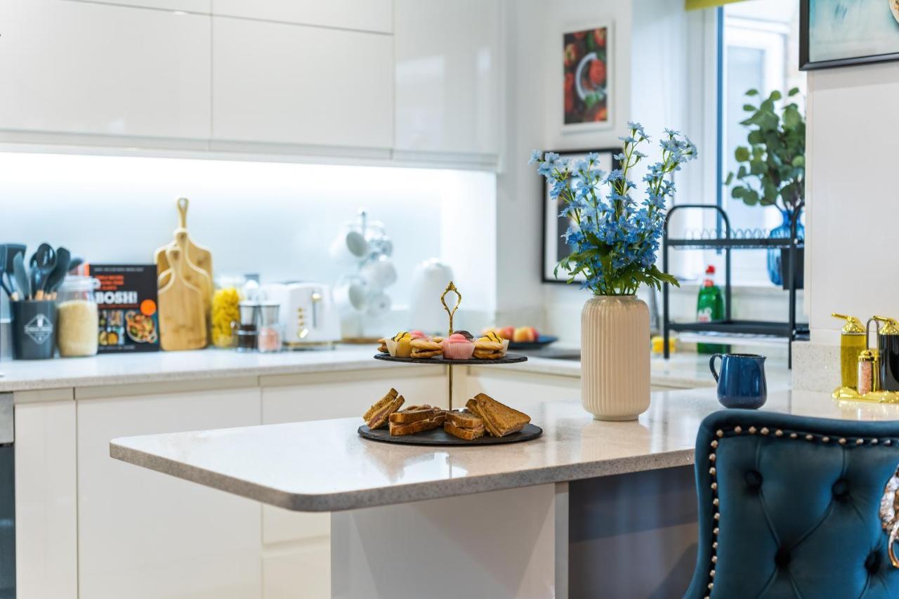 Appartement Chic 3 Bed Near Bridge With Balcony *
