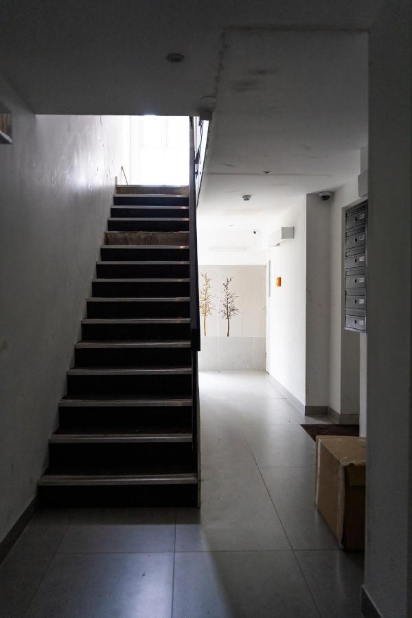 Chic 3 Bed Near Bridge With Balcony Appartement *