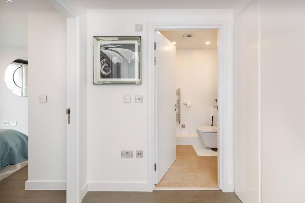 Premier 3 Bed Lux - Sleeps 8 Apartment *