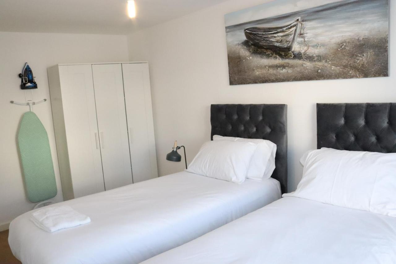 Garland Modern * Londen