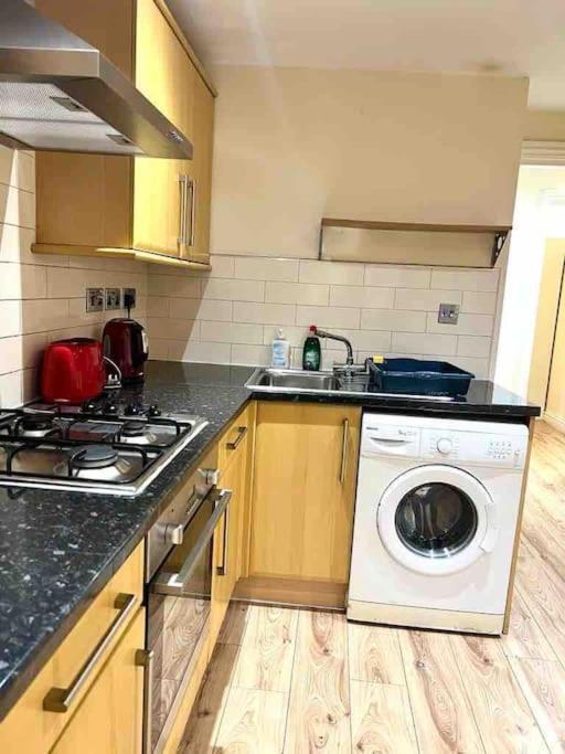 Apartamento Cosy One Bedroom Flat In *