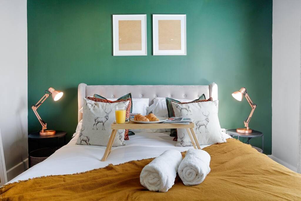 Apartment Canary Wharf By Hiatus Concierge London