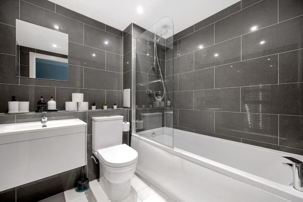 Apartment Canary Wharf By Hiatus Concierge London