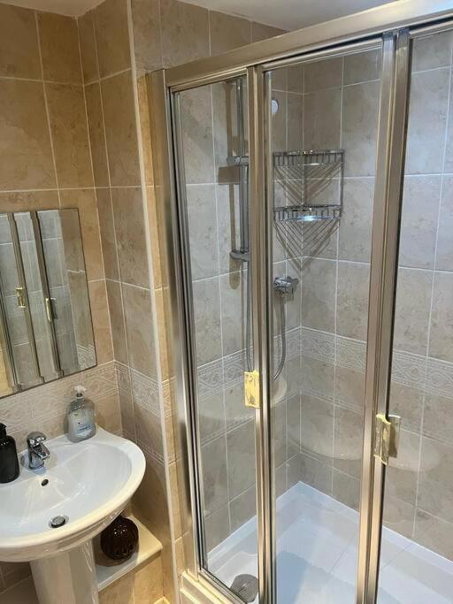 Easy - Bright And Airy 2bed Apart Apartment