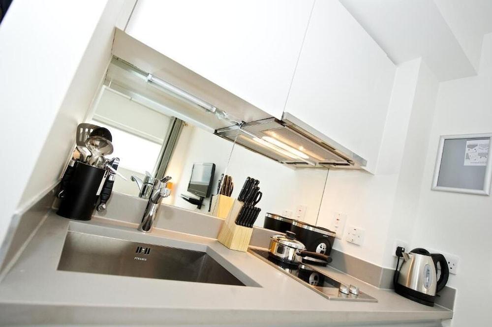 Staycity Greenwich High Road Apartahotel