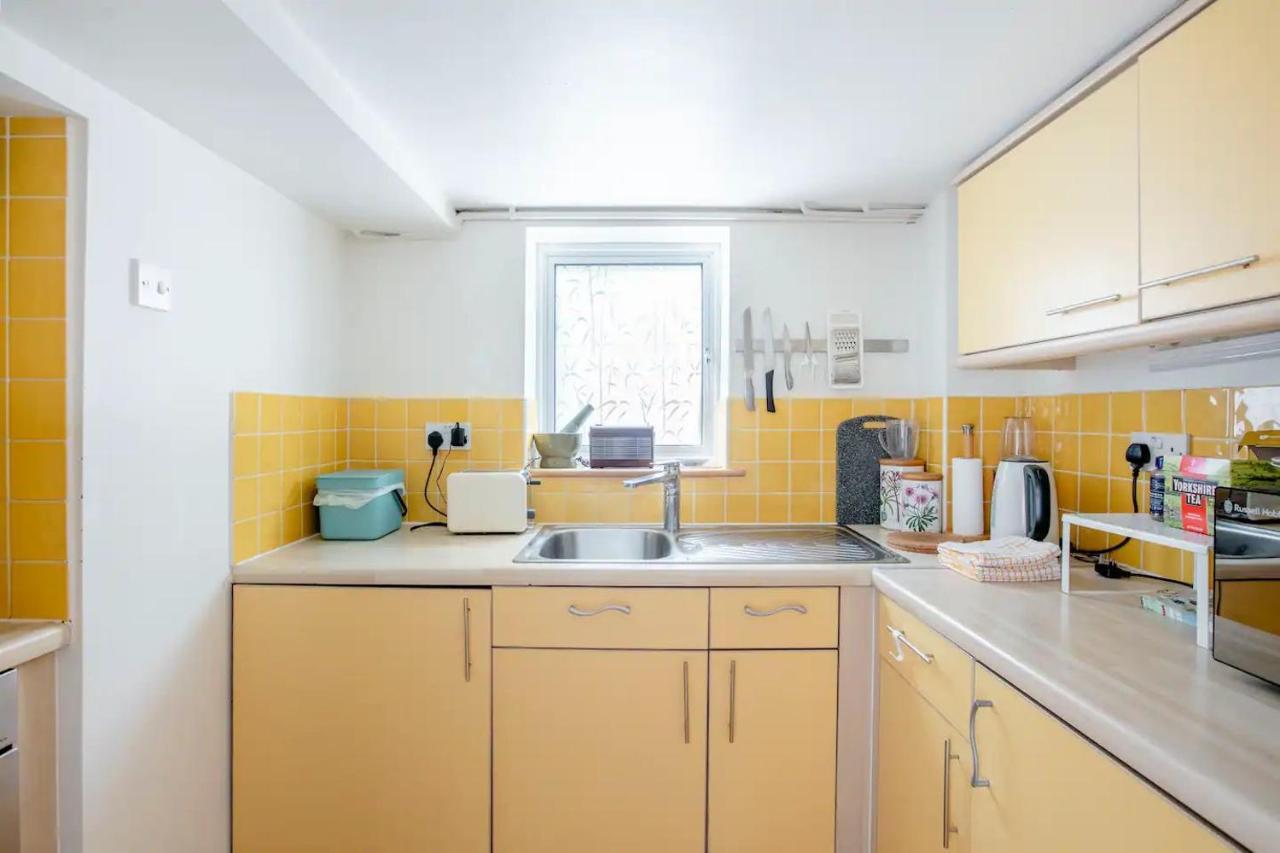 Garden Flat On Leafy Cator Estate In Blackheath Apartamento