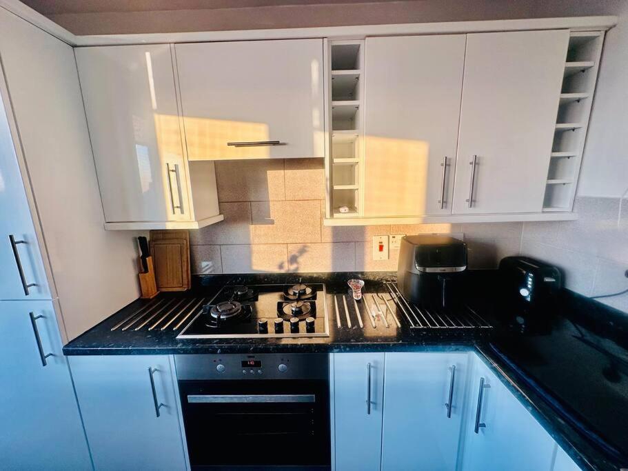 3 Bed Sky Se15 Peckham * London