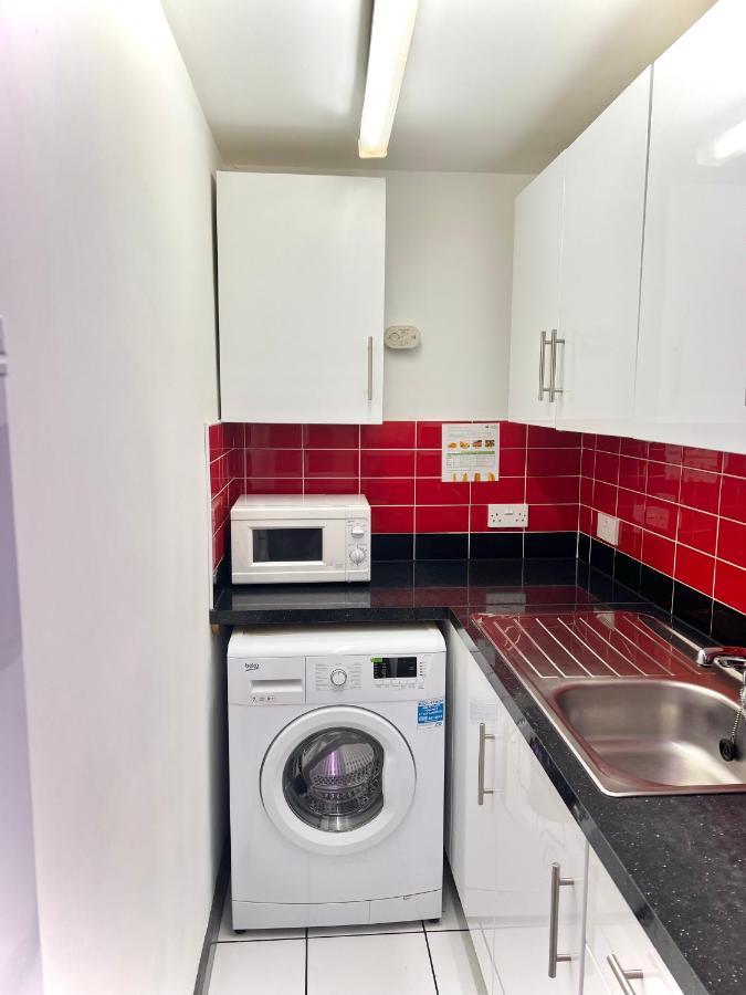 Apartment White Chapel Holiday 2 Bedroom *