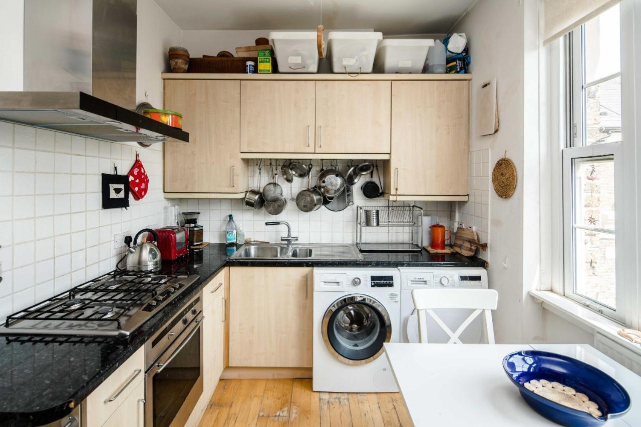 Stylish Flat Near Tower Bridge London