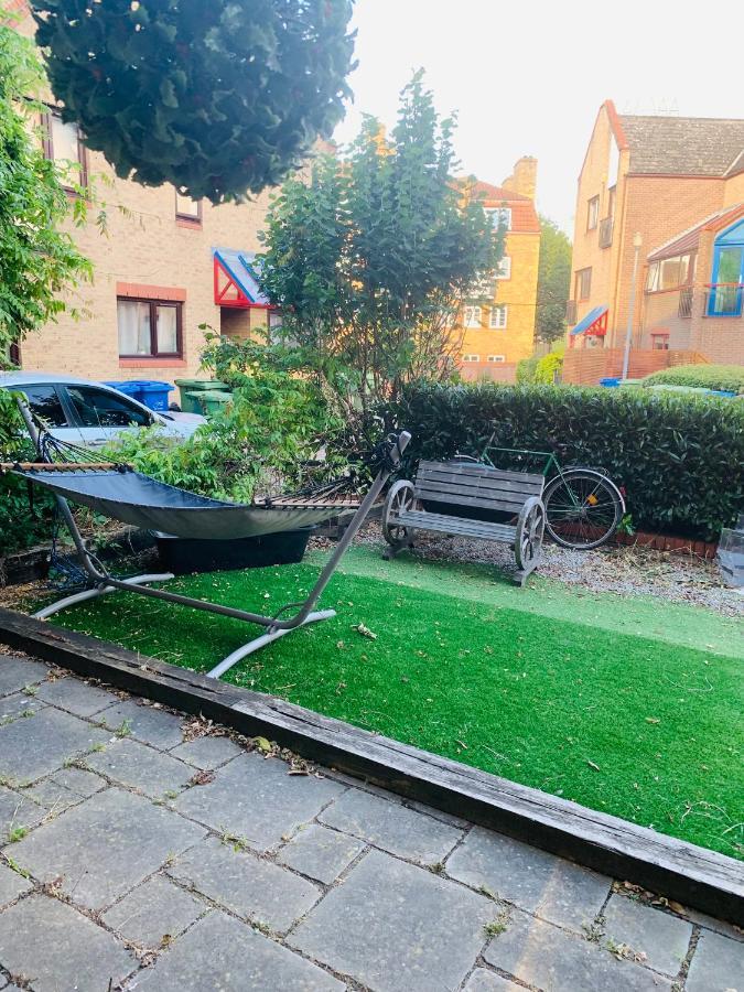 Riverside Double With Double Sofa Bed Londen