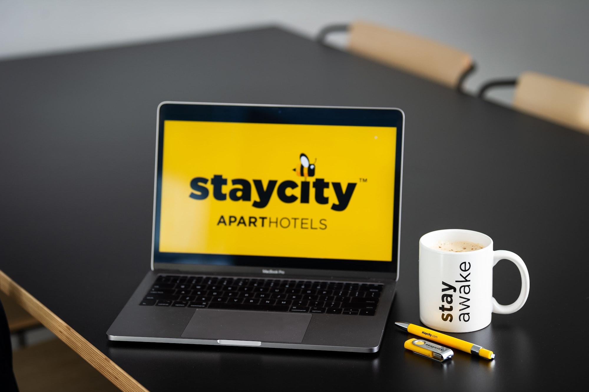 Staycity Greenwich High Road Apartahotel 3*