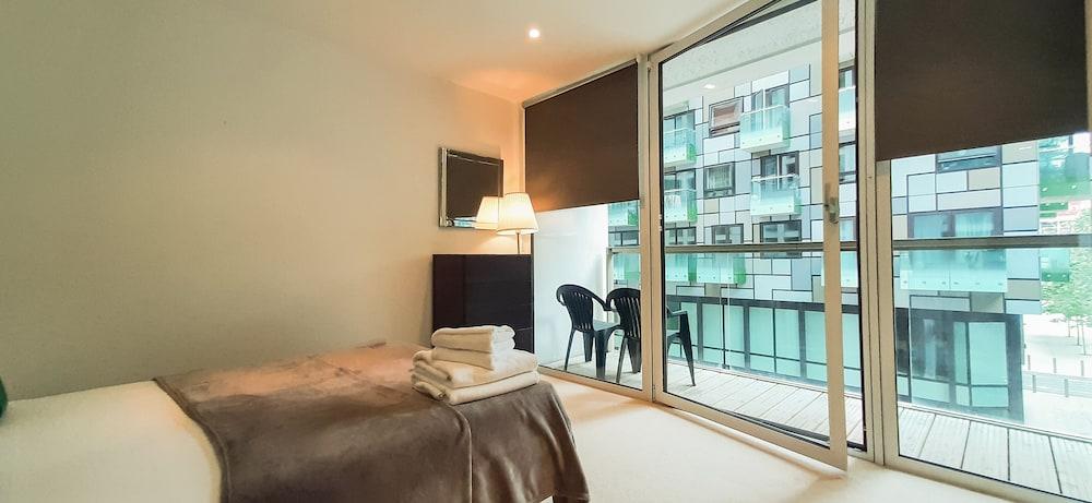 Lanterns Way At Canary Wharf By Mysquare Appartement