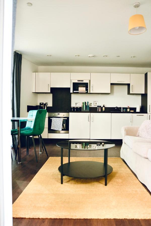 Venice Court 2bedroom Apartment *
