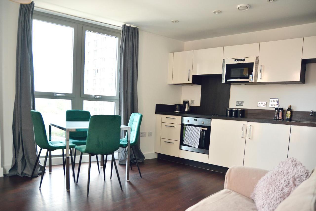 Venice Court 2bedroom Apartment London
