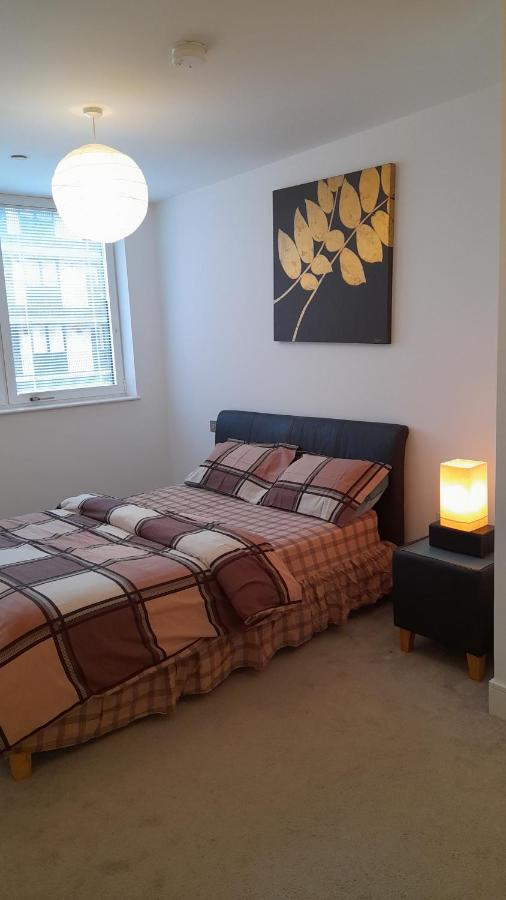 Two Bedroom Near Southall Station! * London