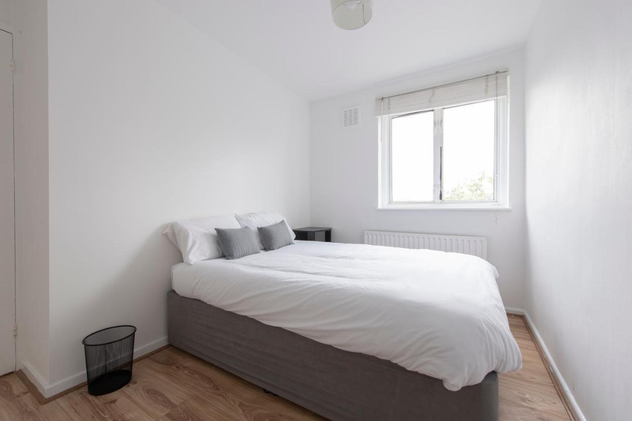 Apartment Modern Luxury By Mile End