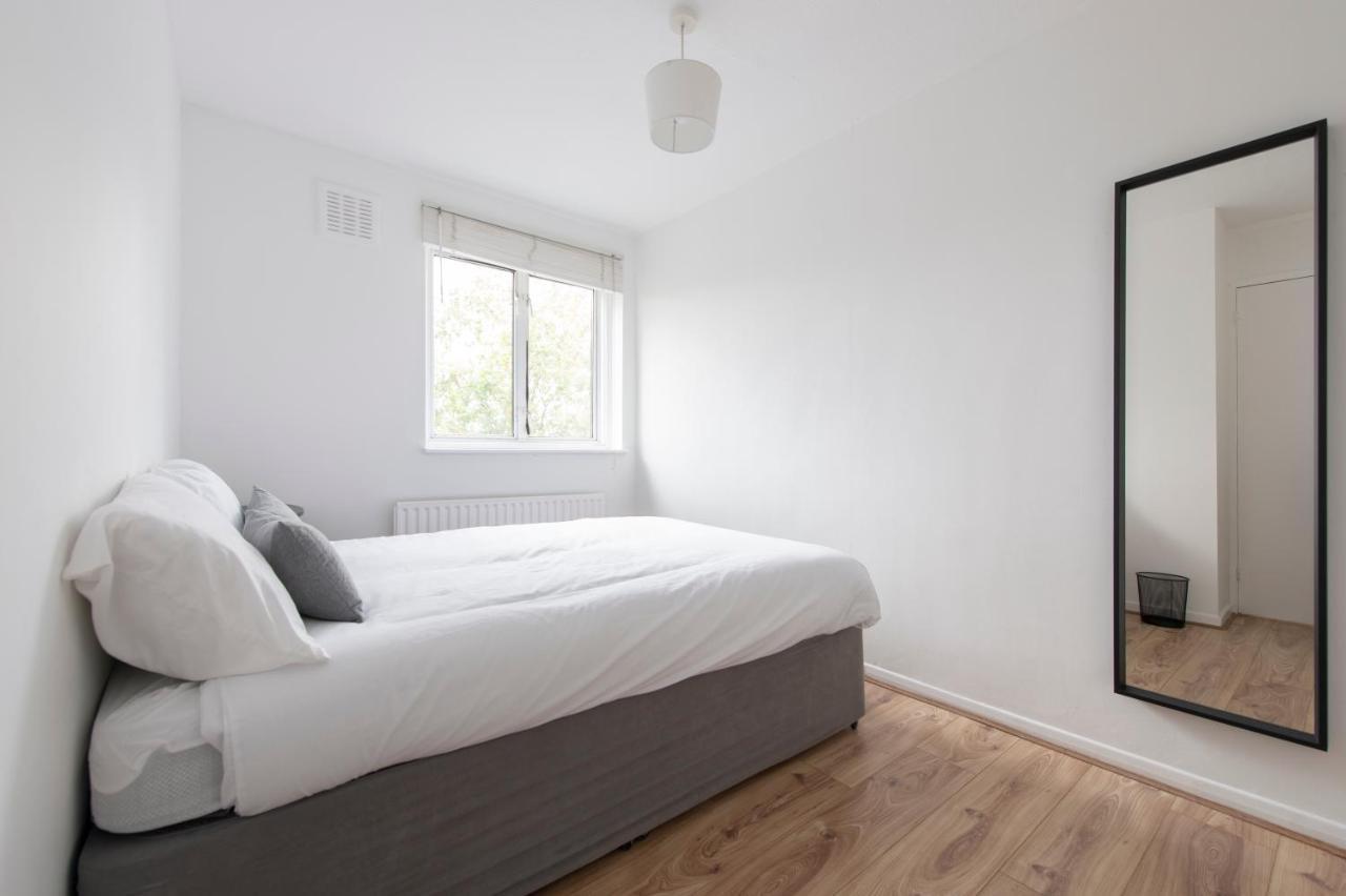 Modern Luxury By Mile End * London