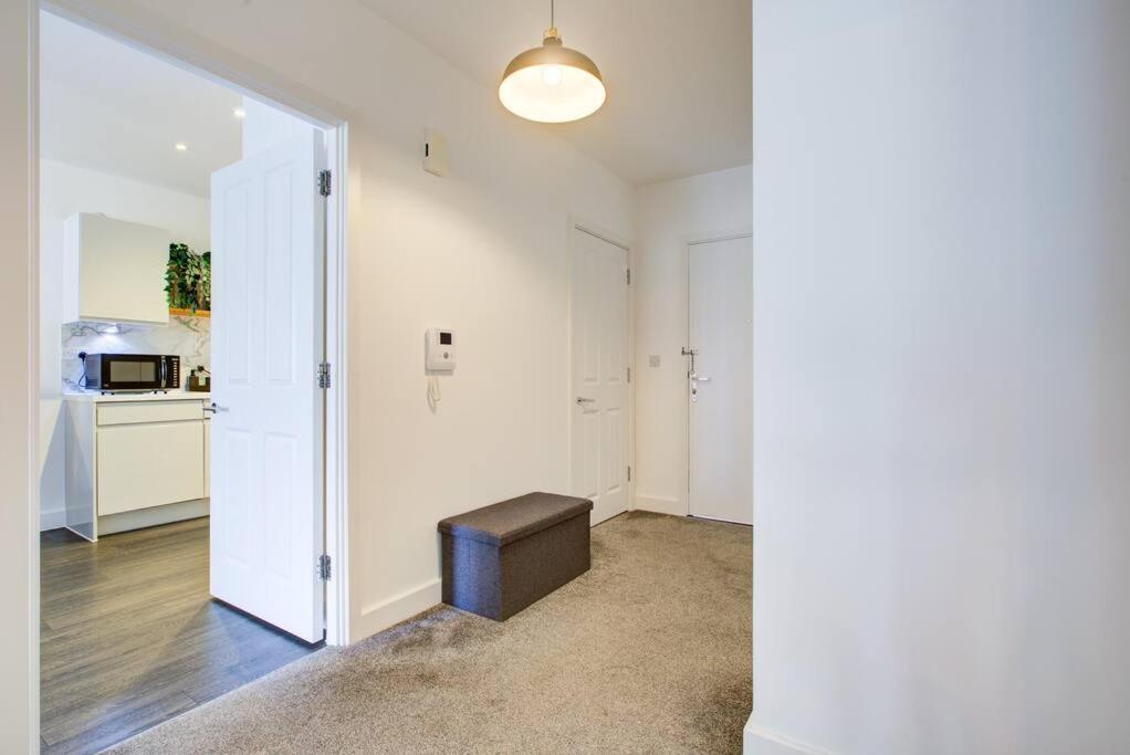 Flat In Greenwich O2 With Parking Apartment *