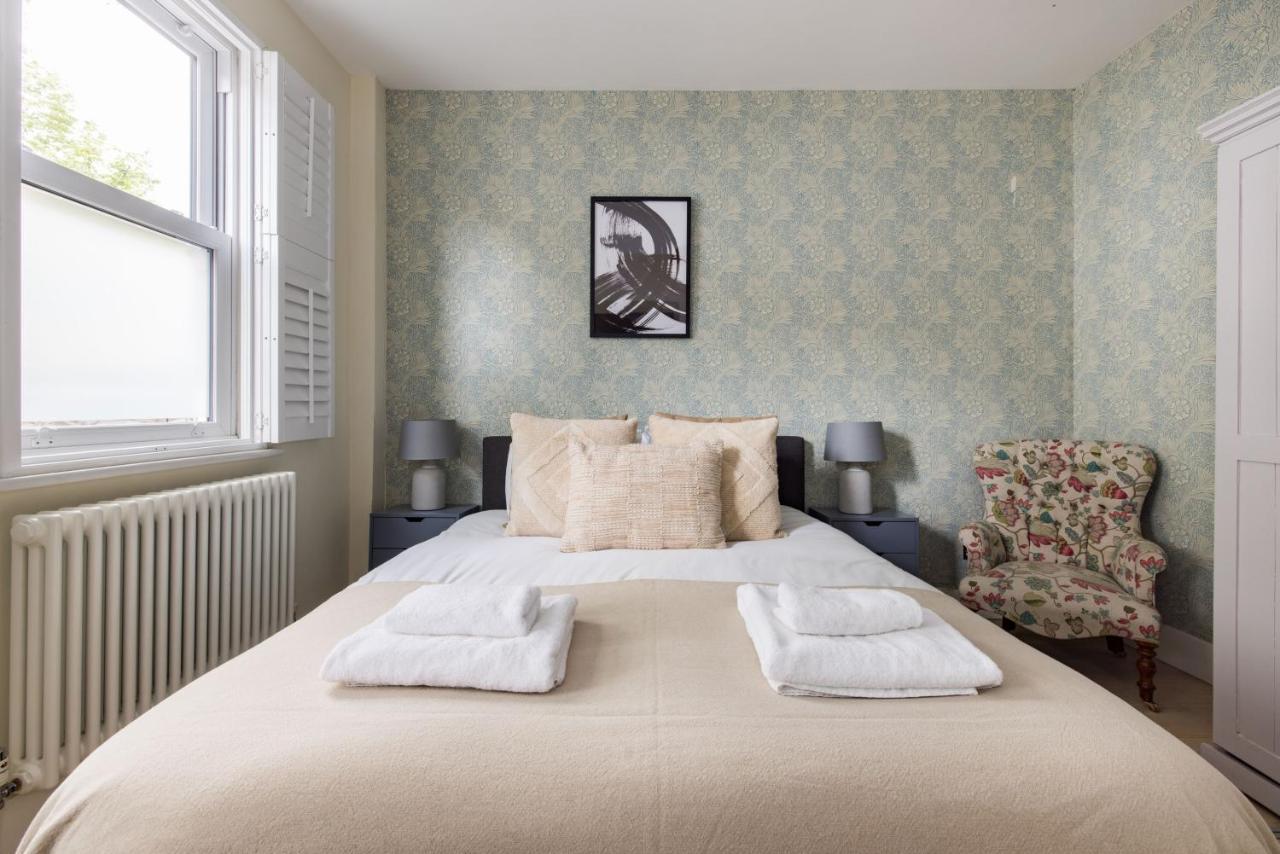 The East Dulwich House Apartment