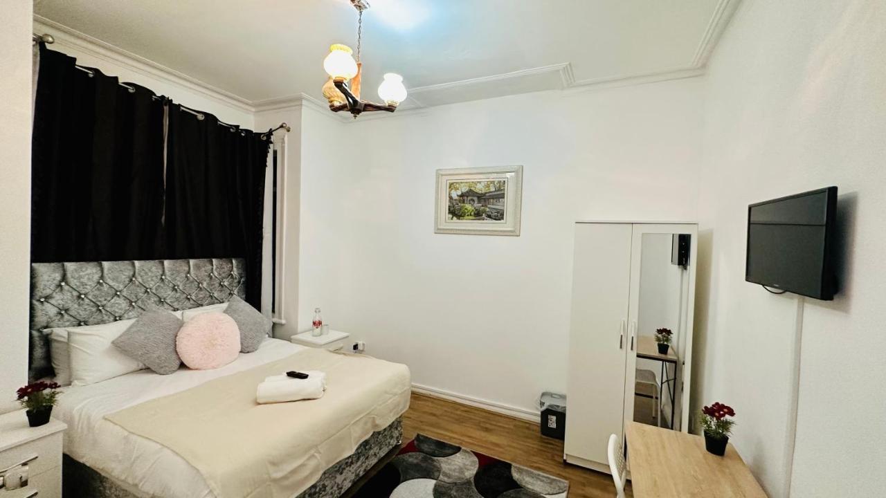 City Excel Bed & Breakfast 3*