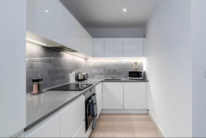 Homestay Contemporary Overlooking Barrier Park *