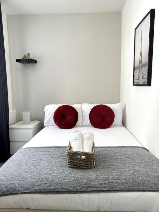 Stunning 2-bed Near London. Appartement