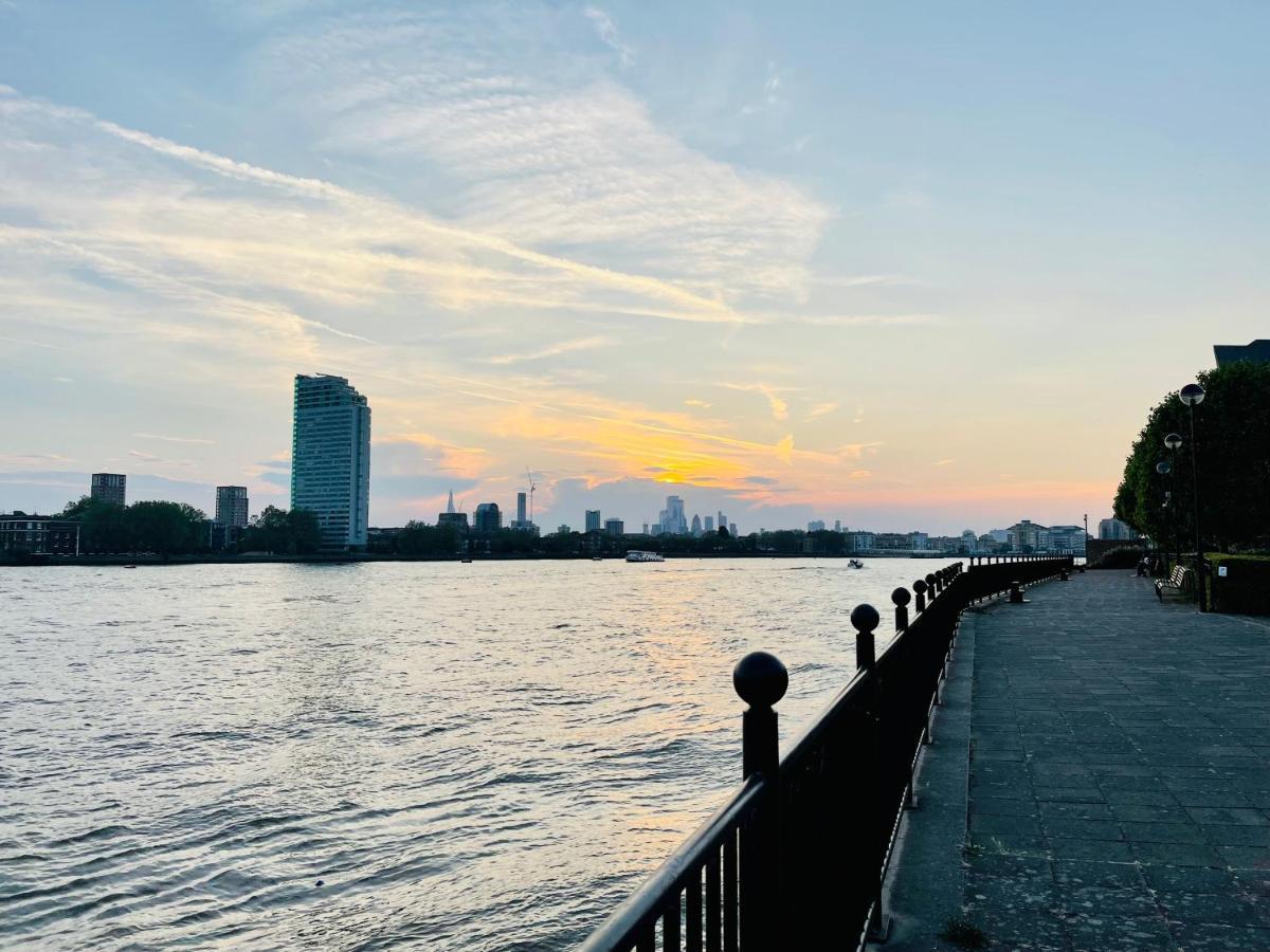Guest house Riverside Double Garden View E14 *