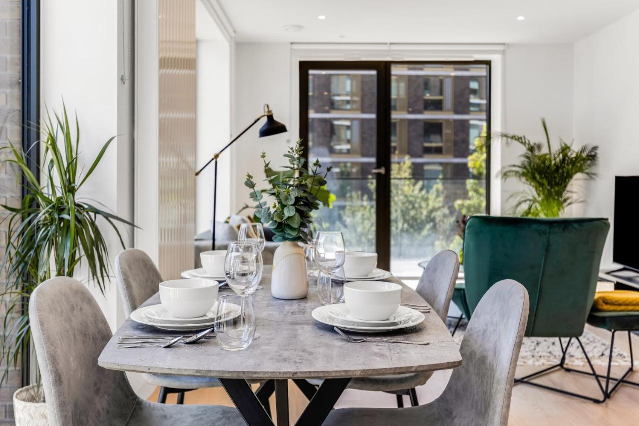 The Grand Cabo - Two Bed London