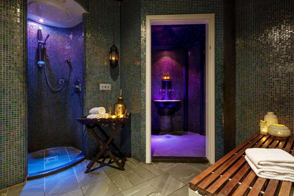 Radisson Blu Edwardian New Providence Wharf London