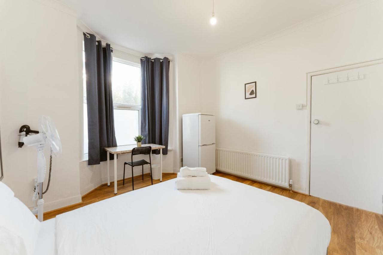 Leyton Comfy Double -50 * London