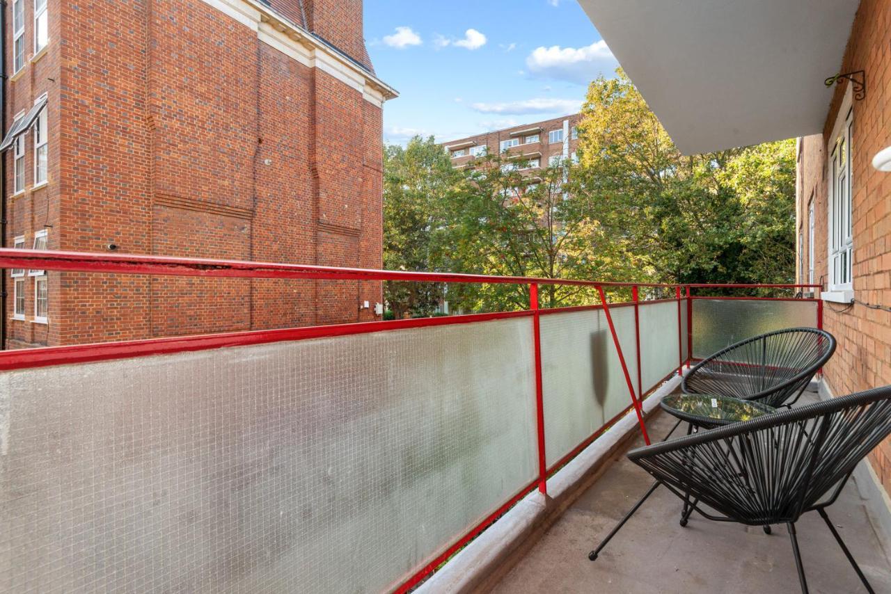 Apartment Whitechapel - Steps From Station & Sights! *