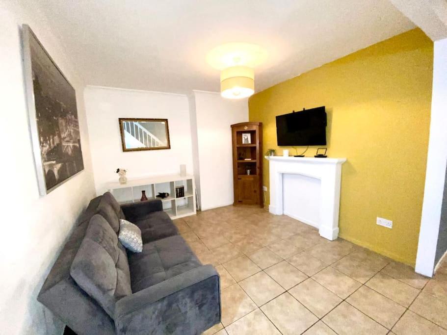 Apartment Garden Flat Whitechapel London