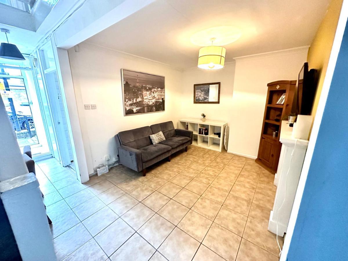 Garden Flat Whitechapel London
